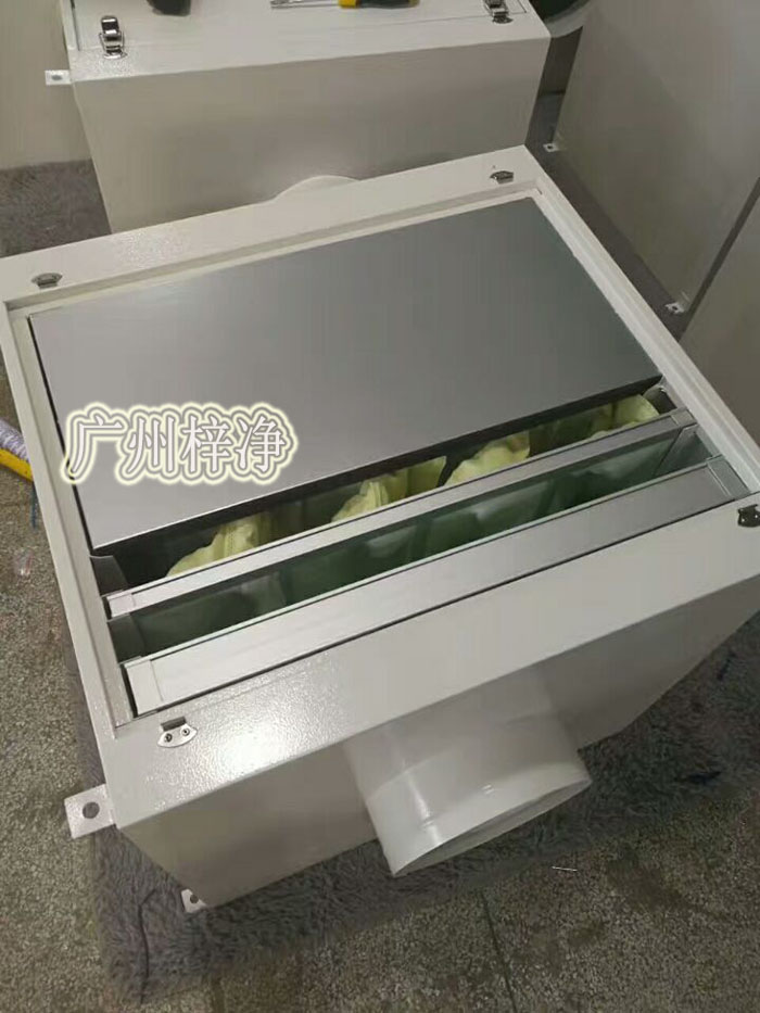 增壓新風(fēng)柜又稱為增壓過濾箱，新風(fēng)機(jī)組，鮮風(fēng)柜等