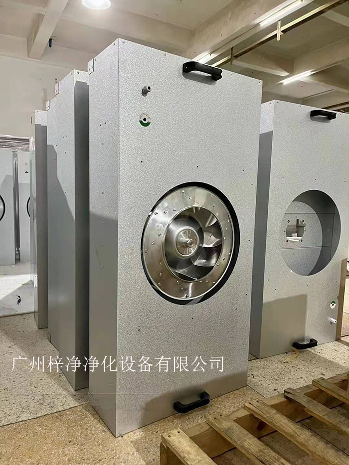 鍍鋁鋅板ffu廣泛應(yīng)用于無塵室、潔凈工作臺、無塵生產(chǎn)線、組裝式潔凈棚、層流罩和局部百級等應(yīng)用場合。