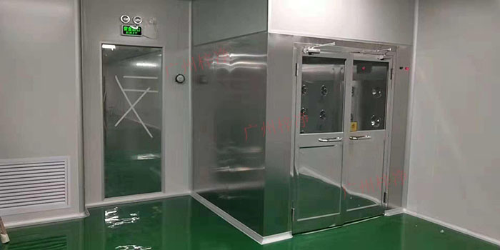 風(fēng)淋室不同類型的風(fēng)機(jī)，其噪音水平可能會(huì)有所不同。